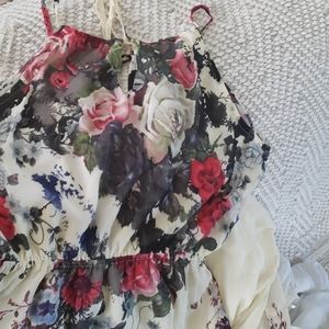 WINDSOR FLORAL MAXI DRESS SZ M